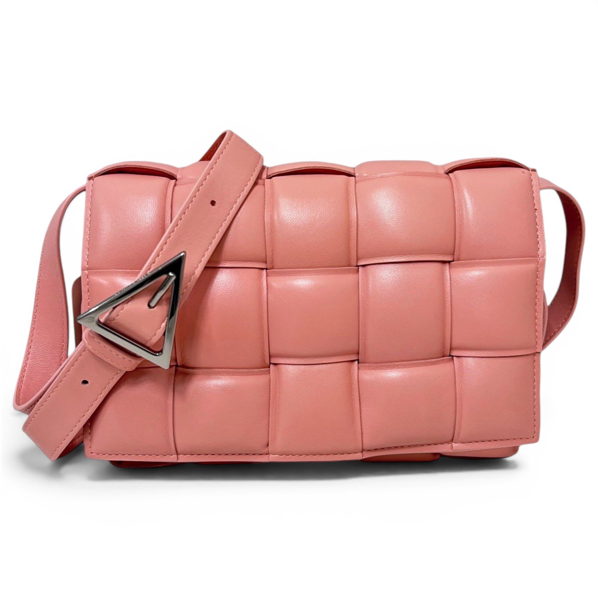 Chain Cassette leather handbag
