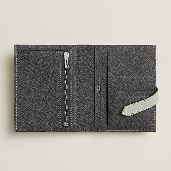 Bearn Compact Touch Wallet