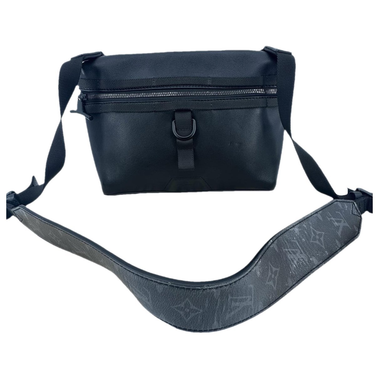 Leather bag