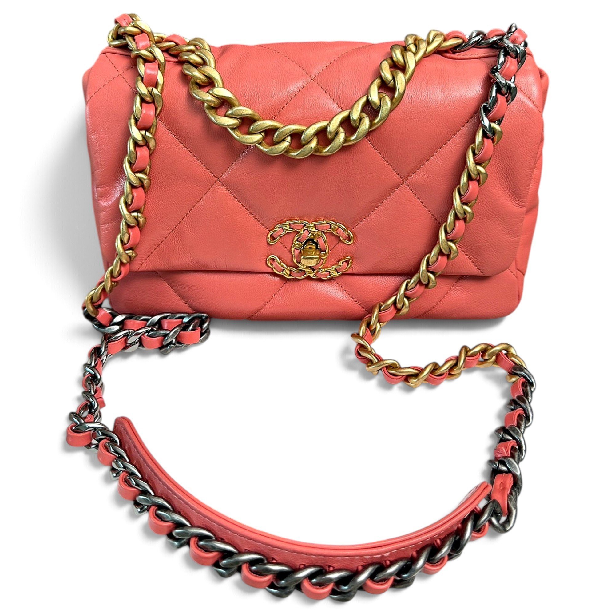 Chanel 19 leather handbag