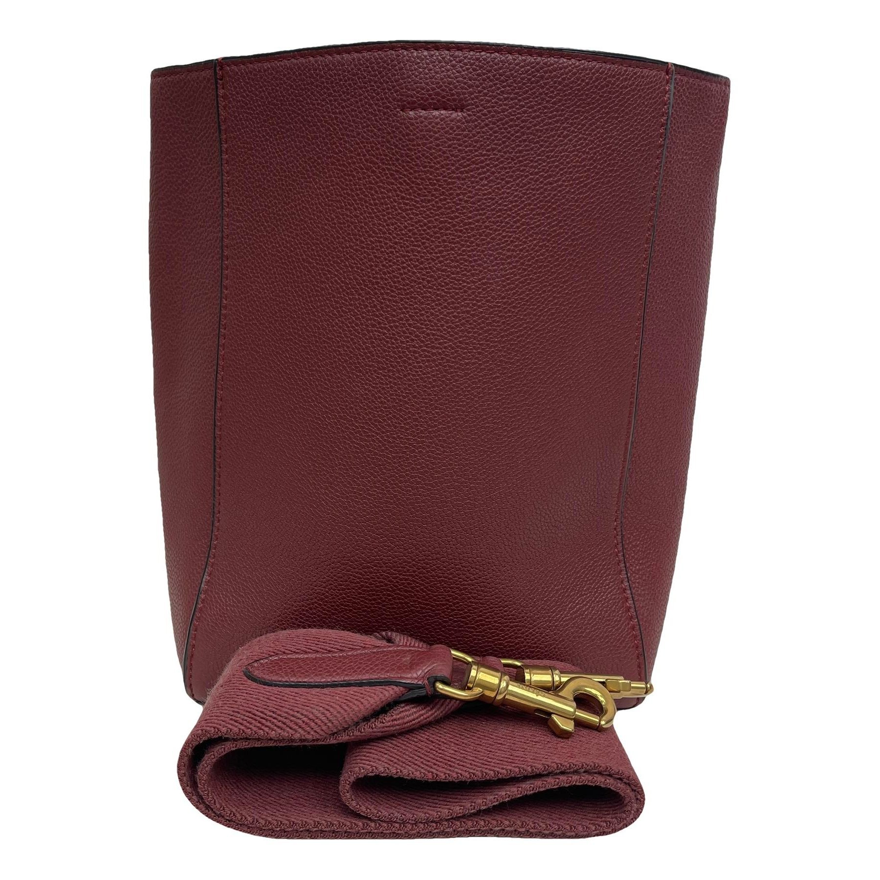 Clasp Bucket leather handbag