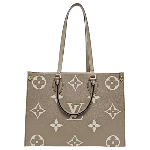 Onthego leather handbag
