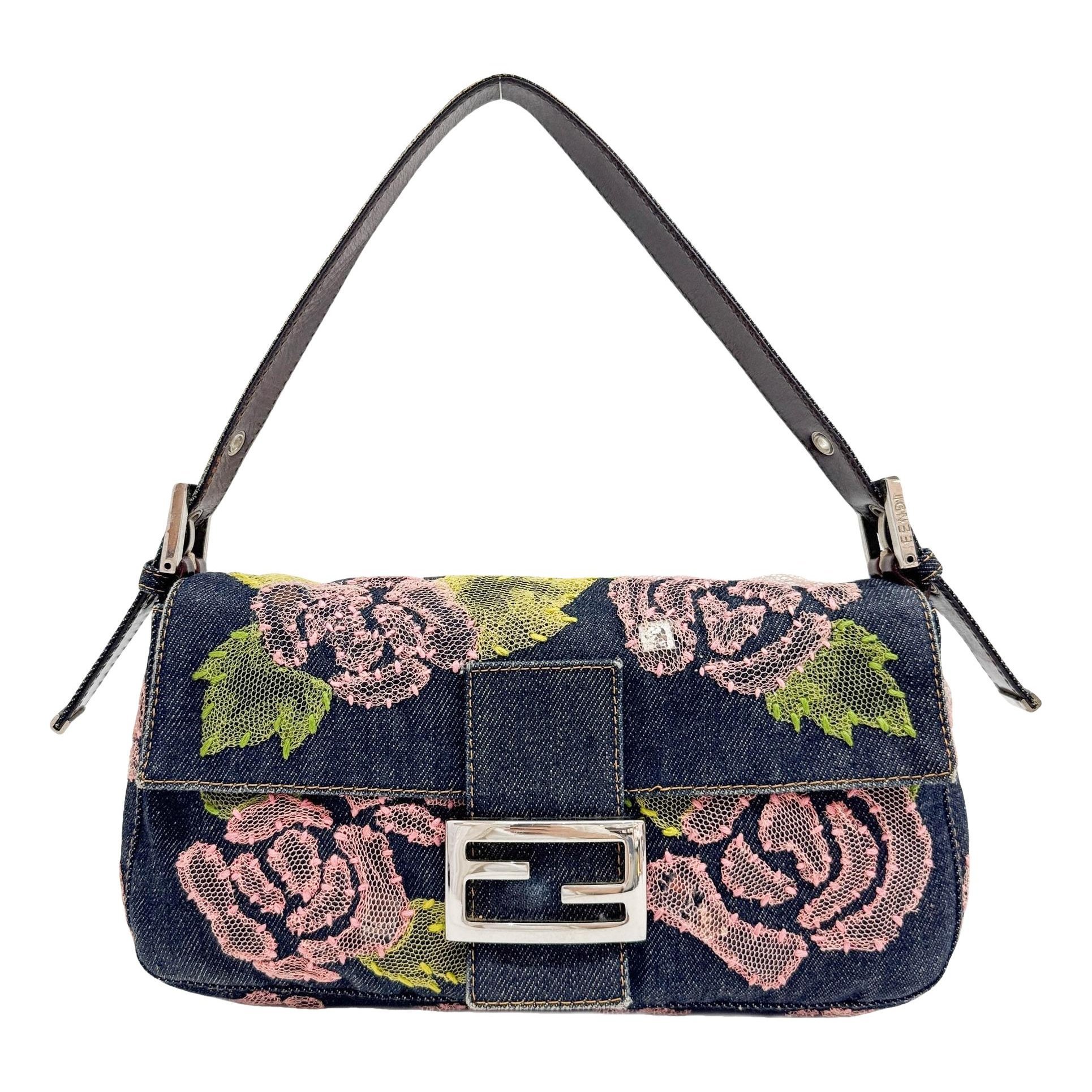 Baguette handbag