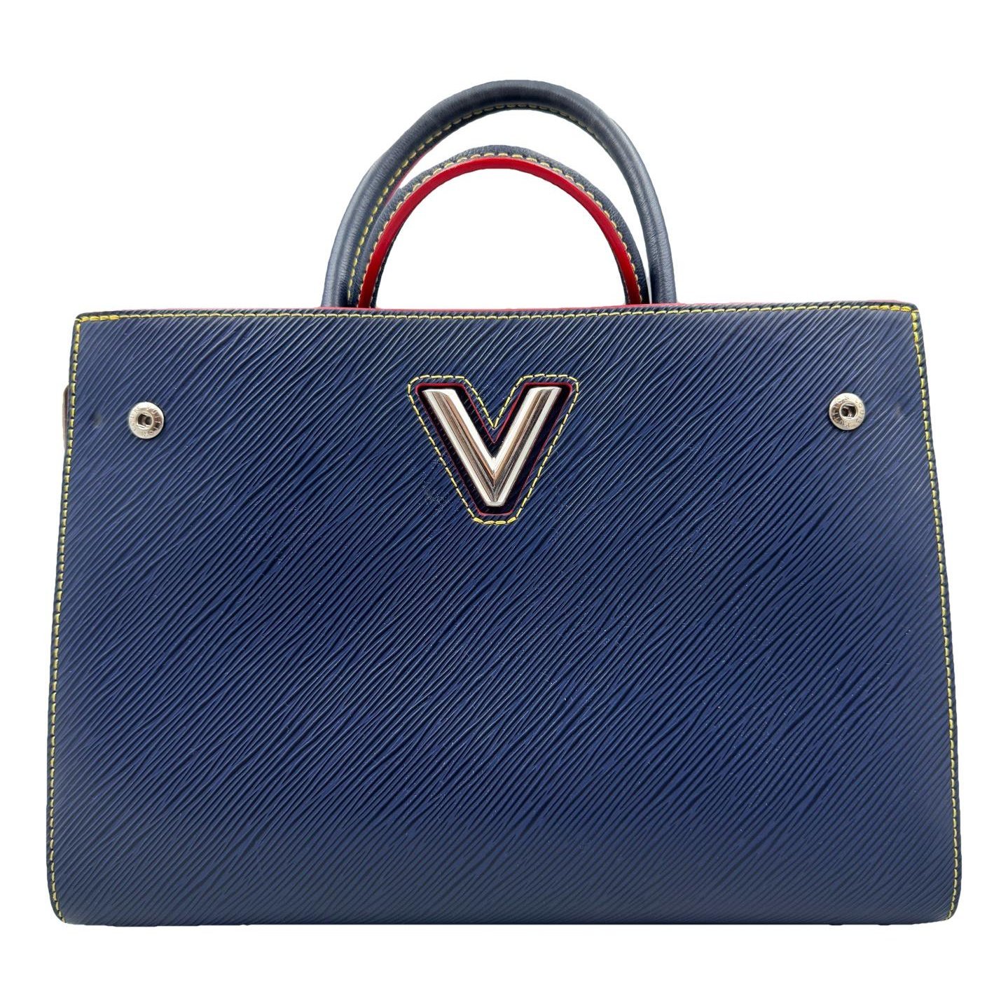 Twist leather handbag