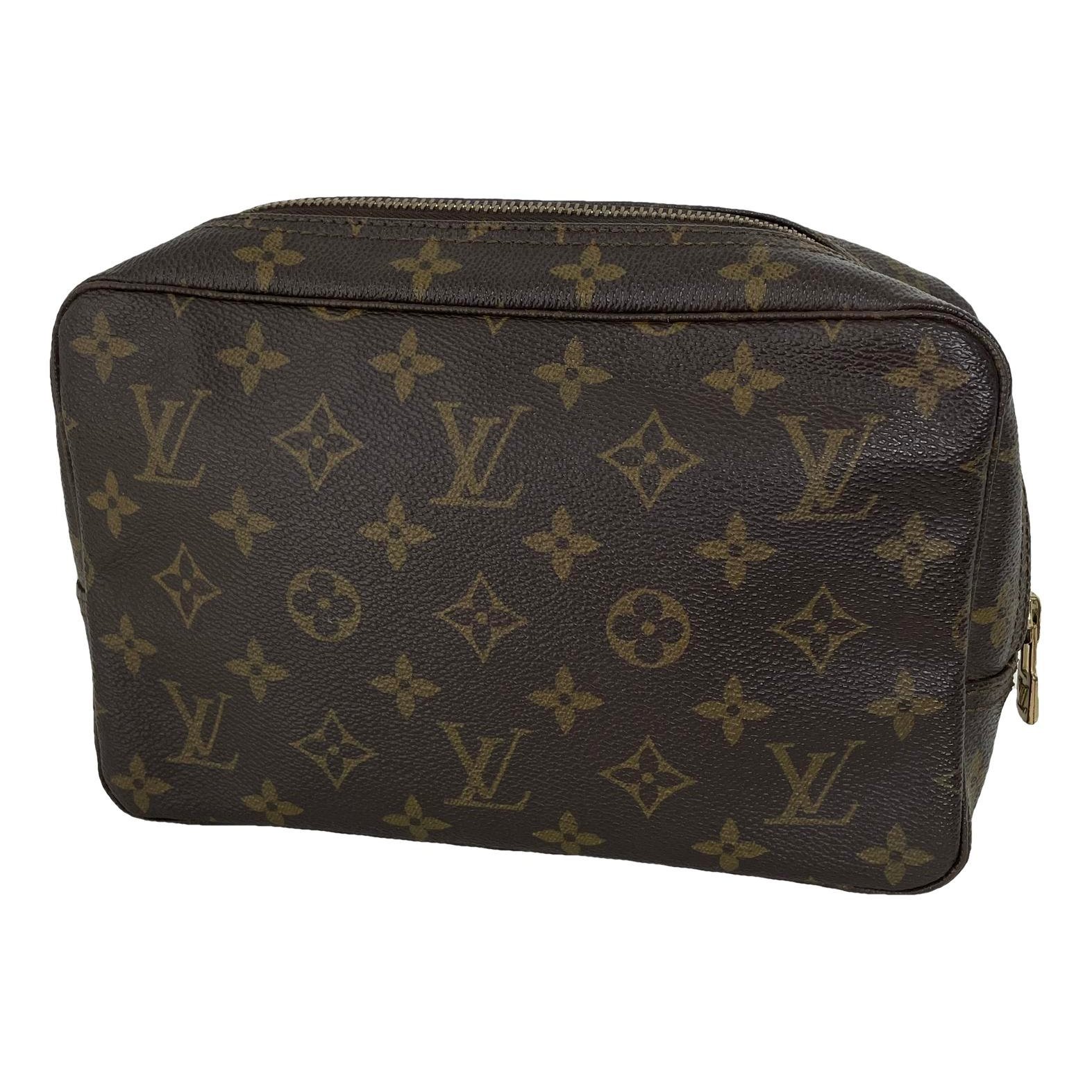 Louis Vuitton Trousse de Toilette leather vanity case