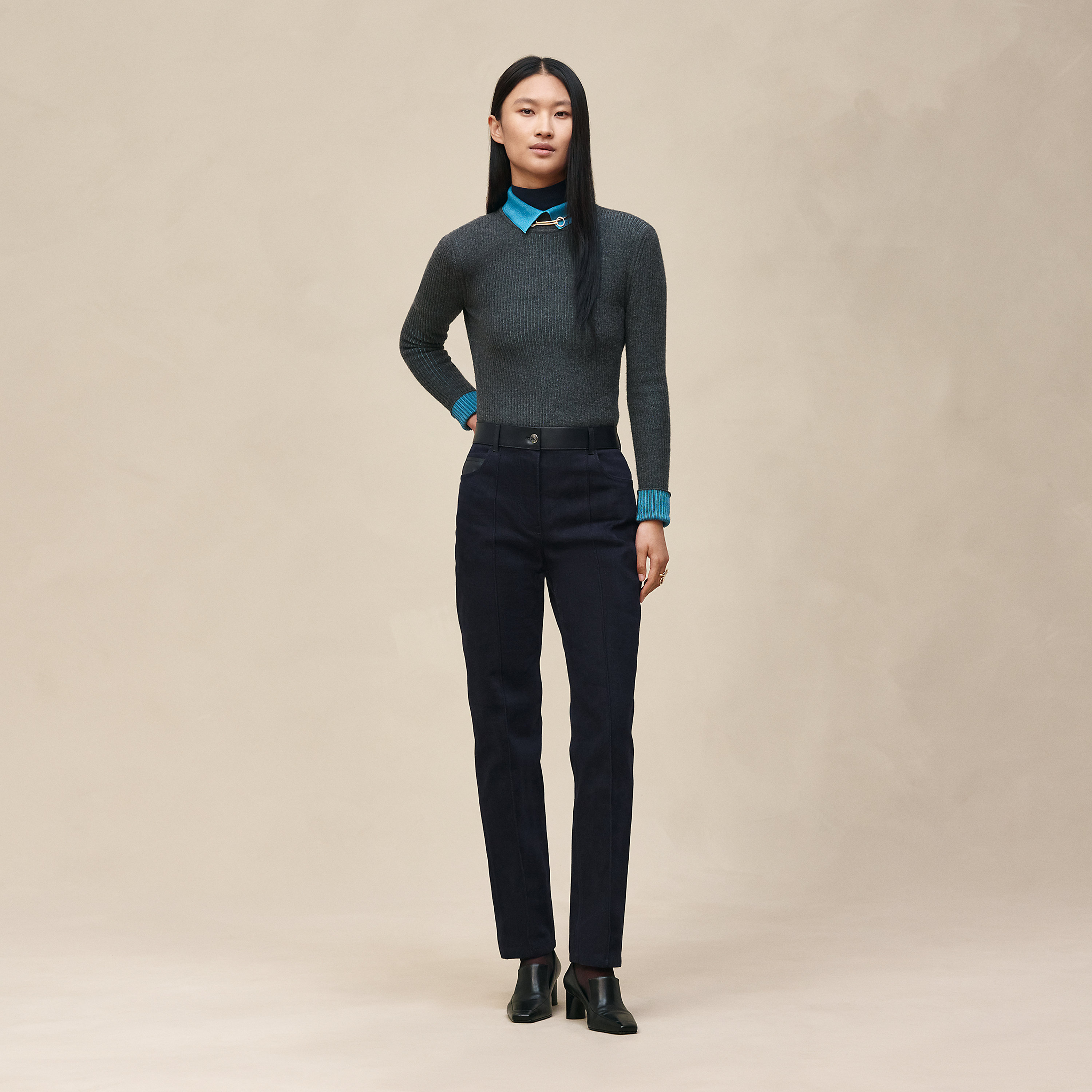 Long-sleeve sweater