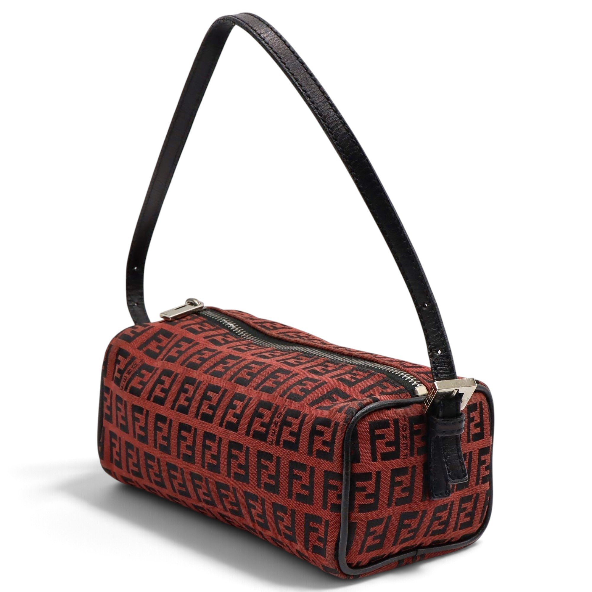 Baguette cloth handbag