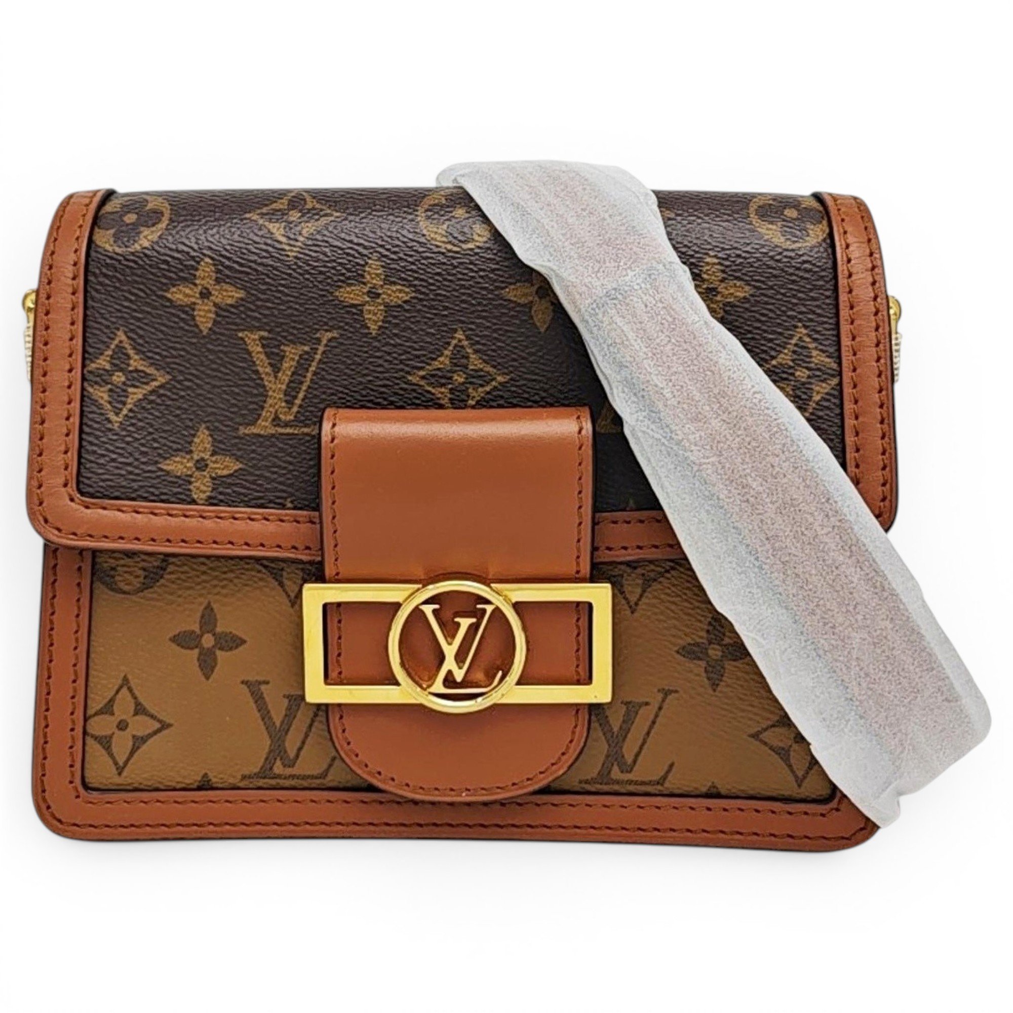 Dauphine leather handbag