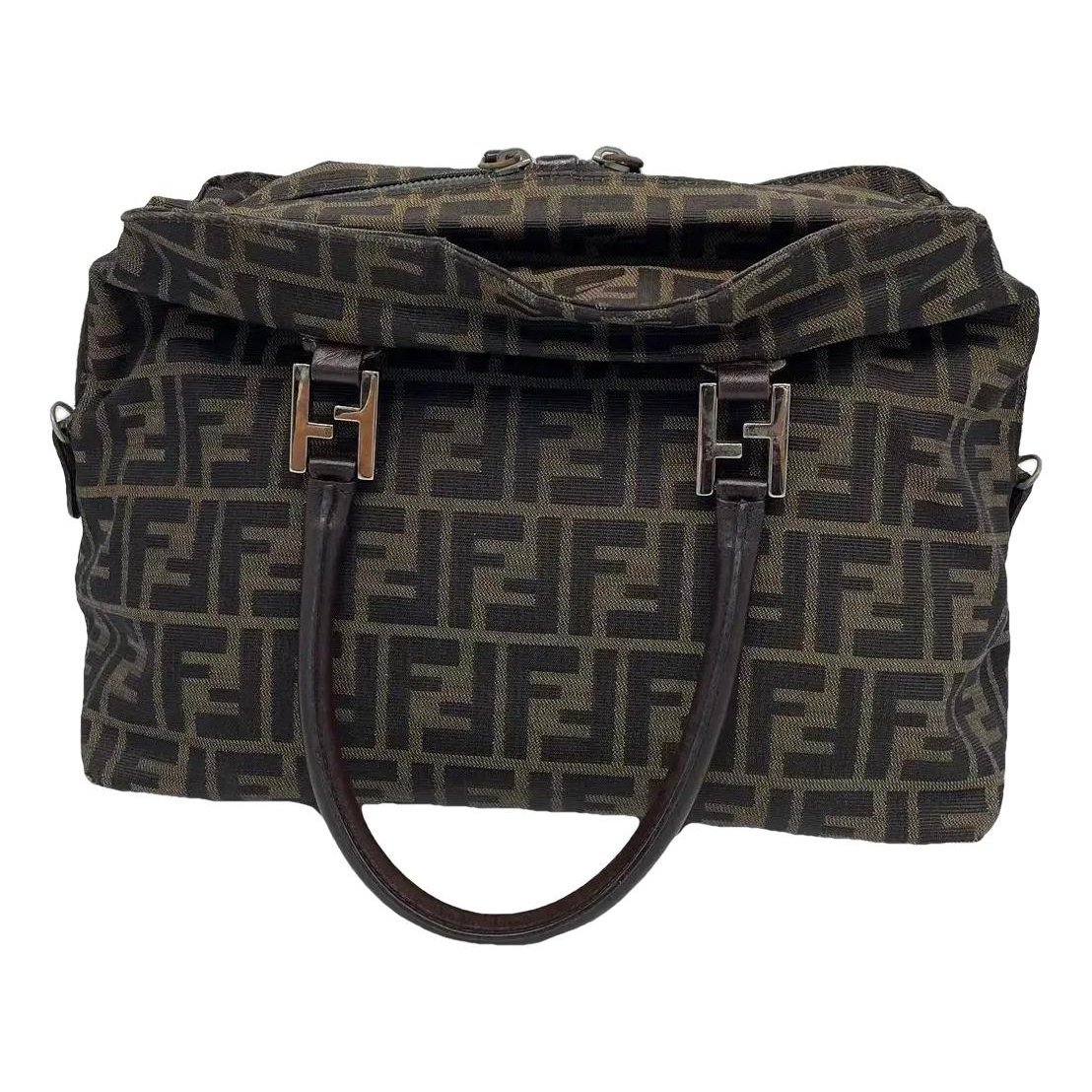 Buckle cloth handbag