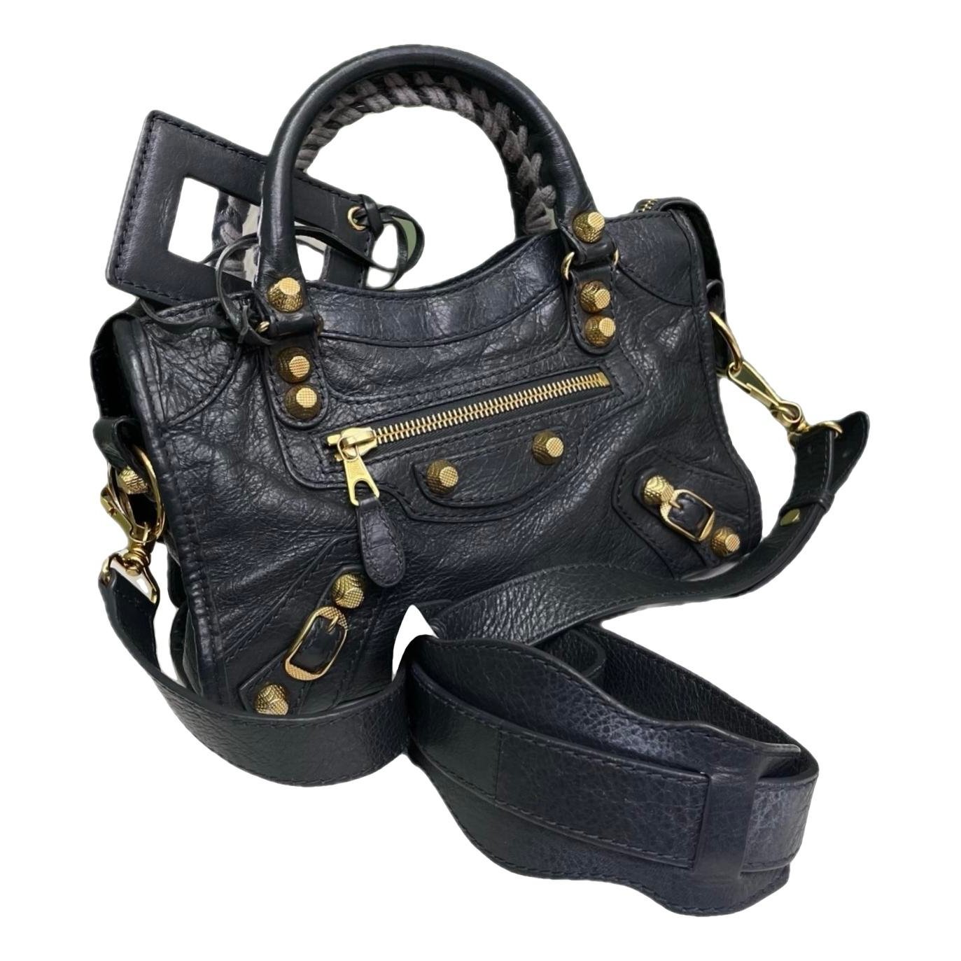 City leather handbag
