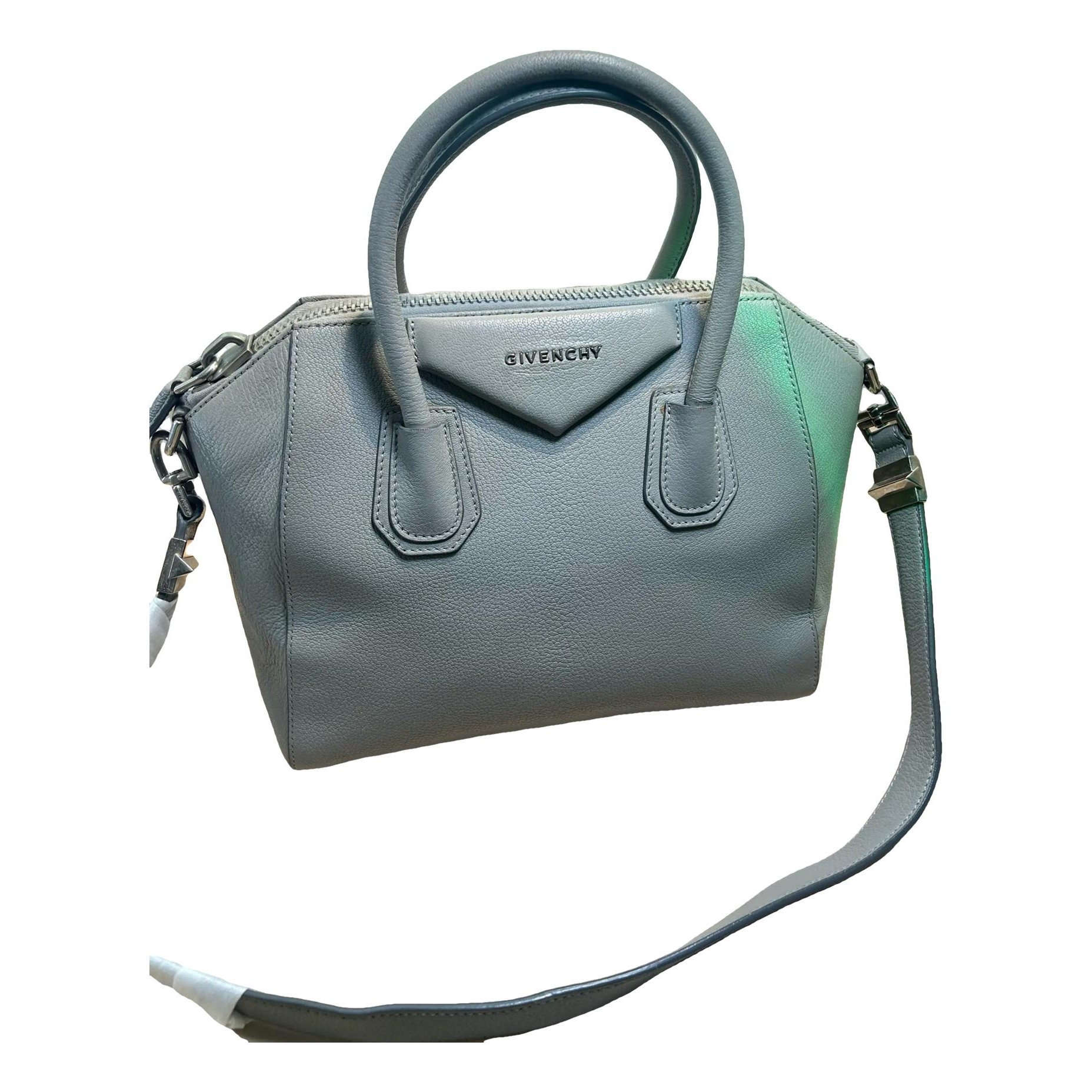 Antigona leather handbag