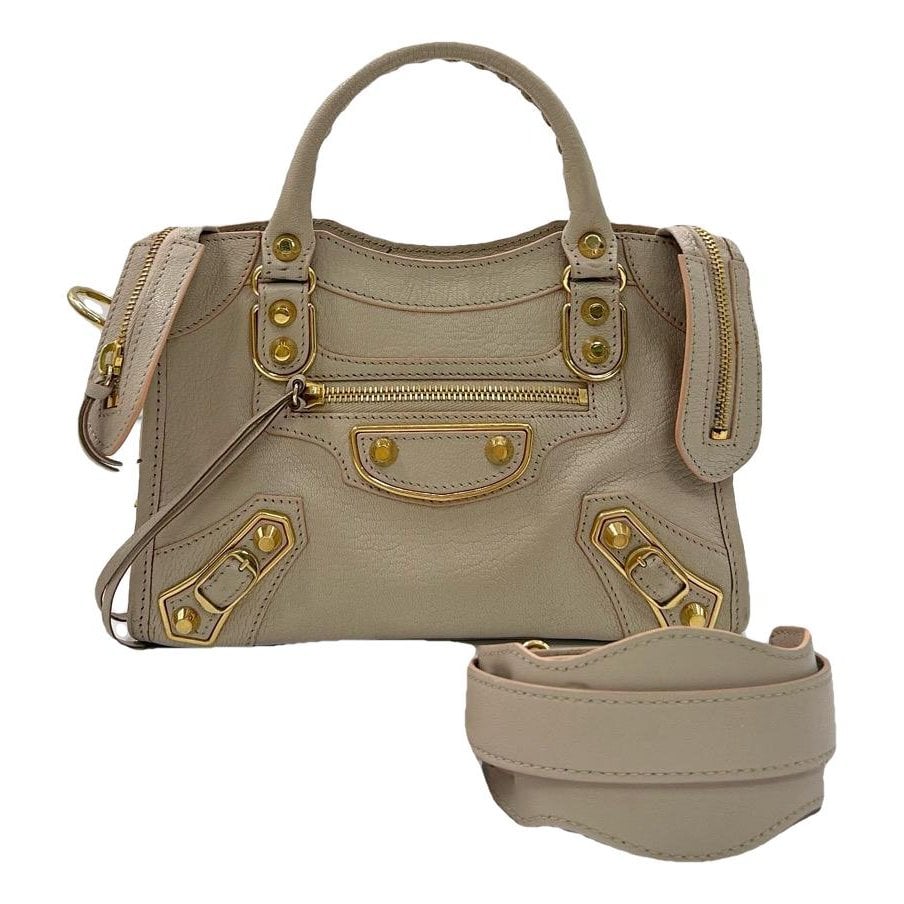 City leather handbag