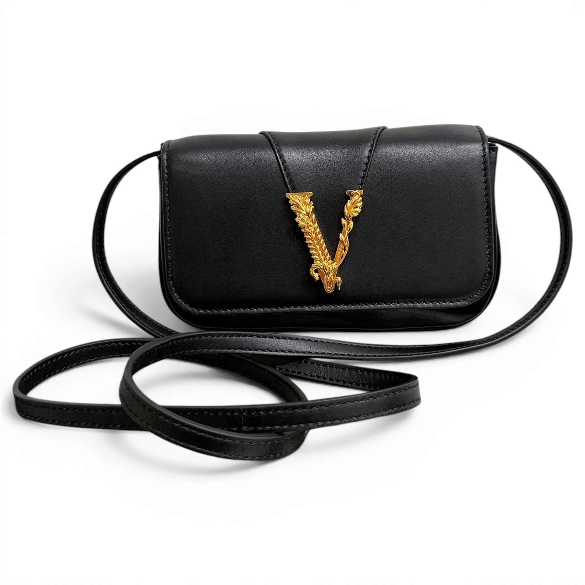 Virtus leather crossbody bag