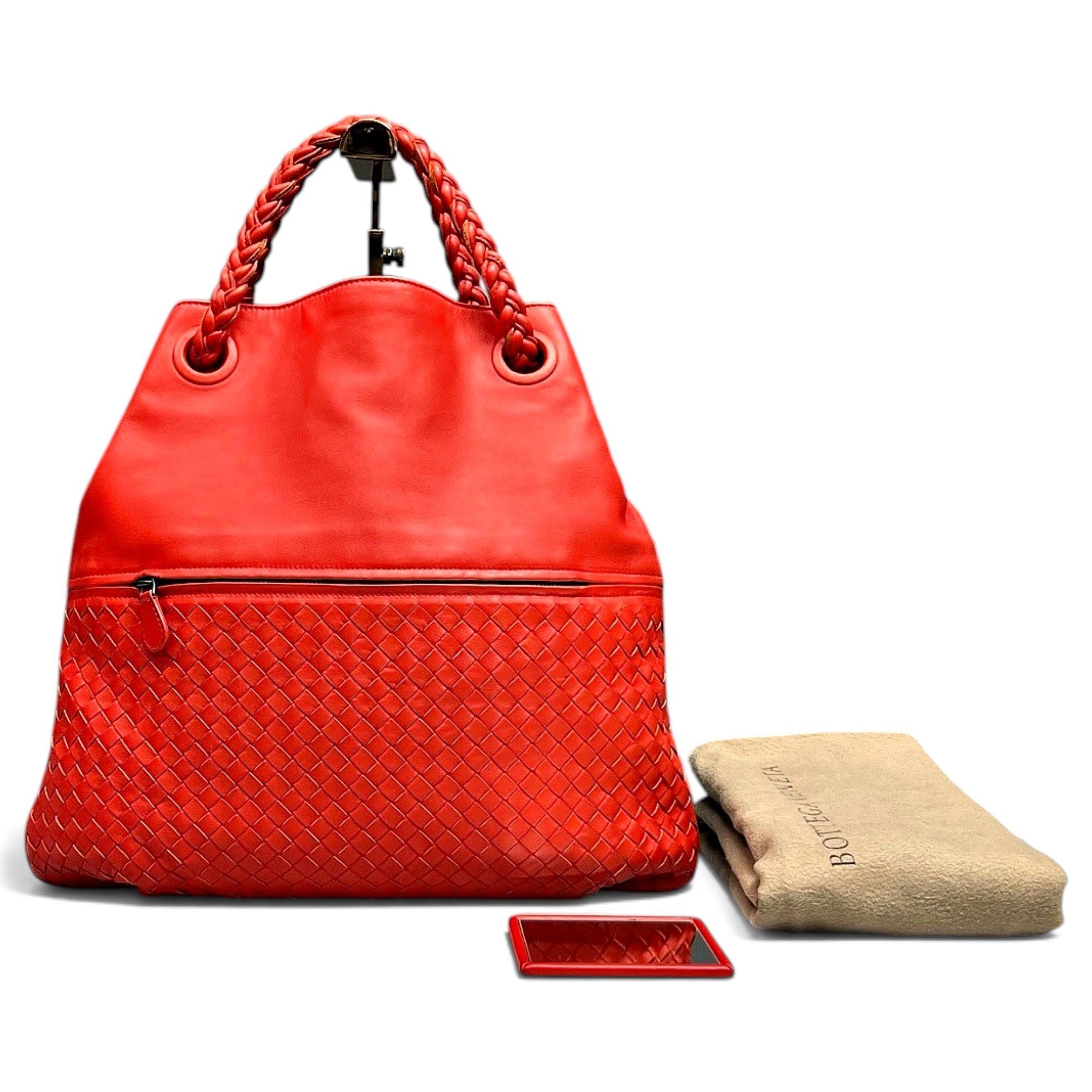 Leather handbag