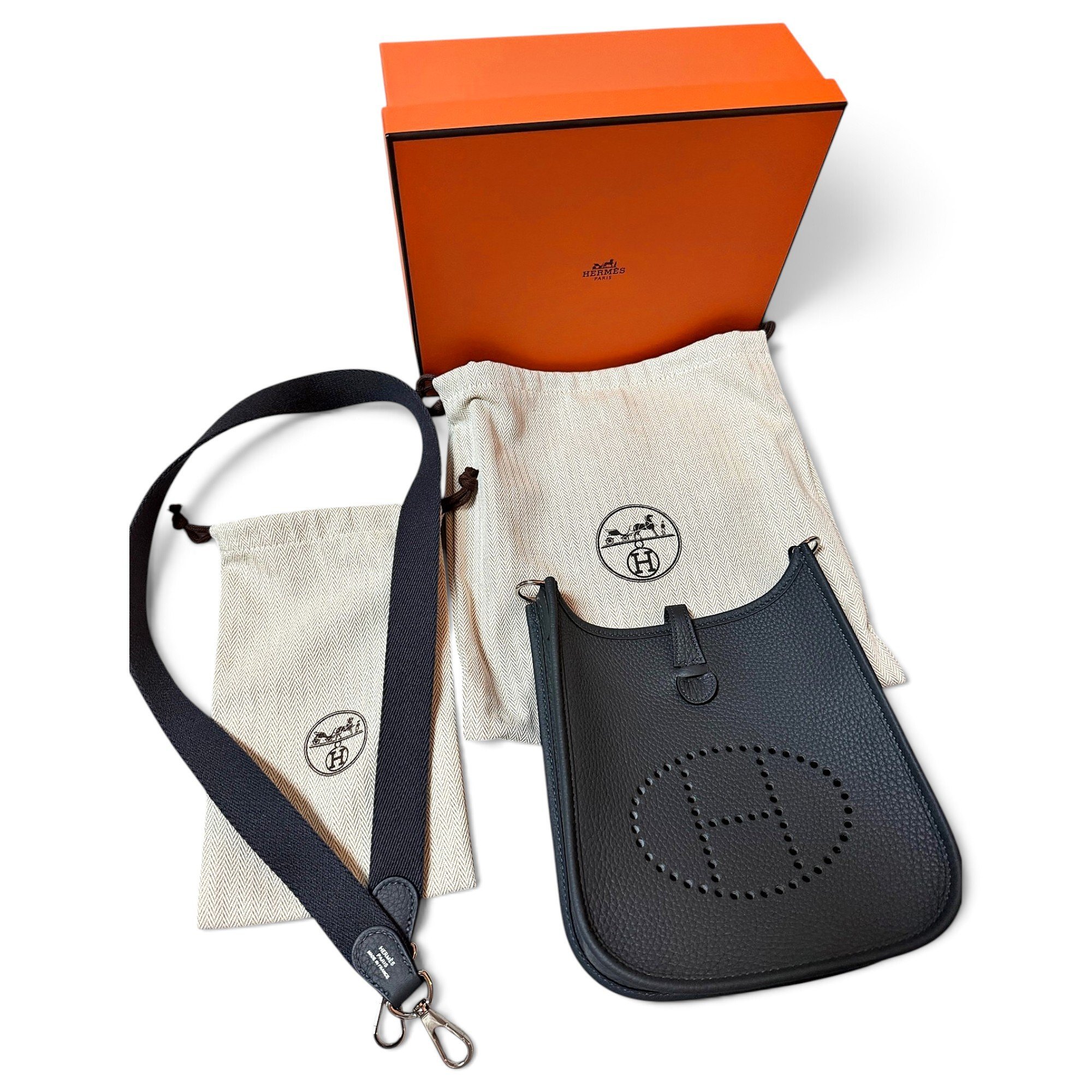 Evelyne leather crossbody bag