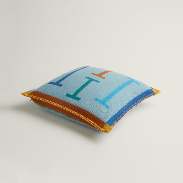 Hi Pillow