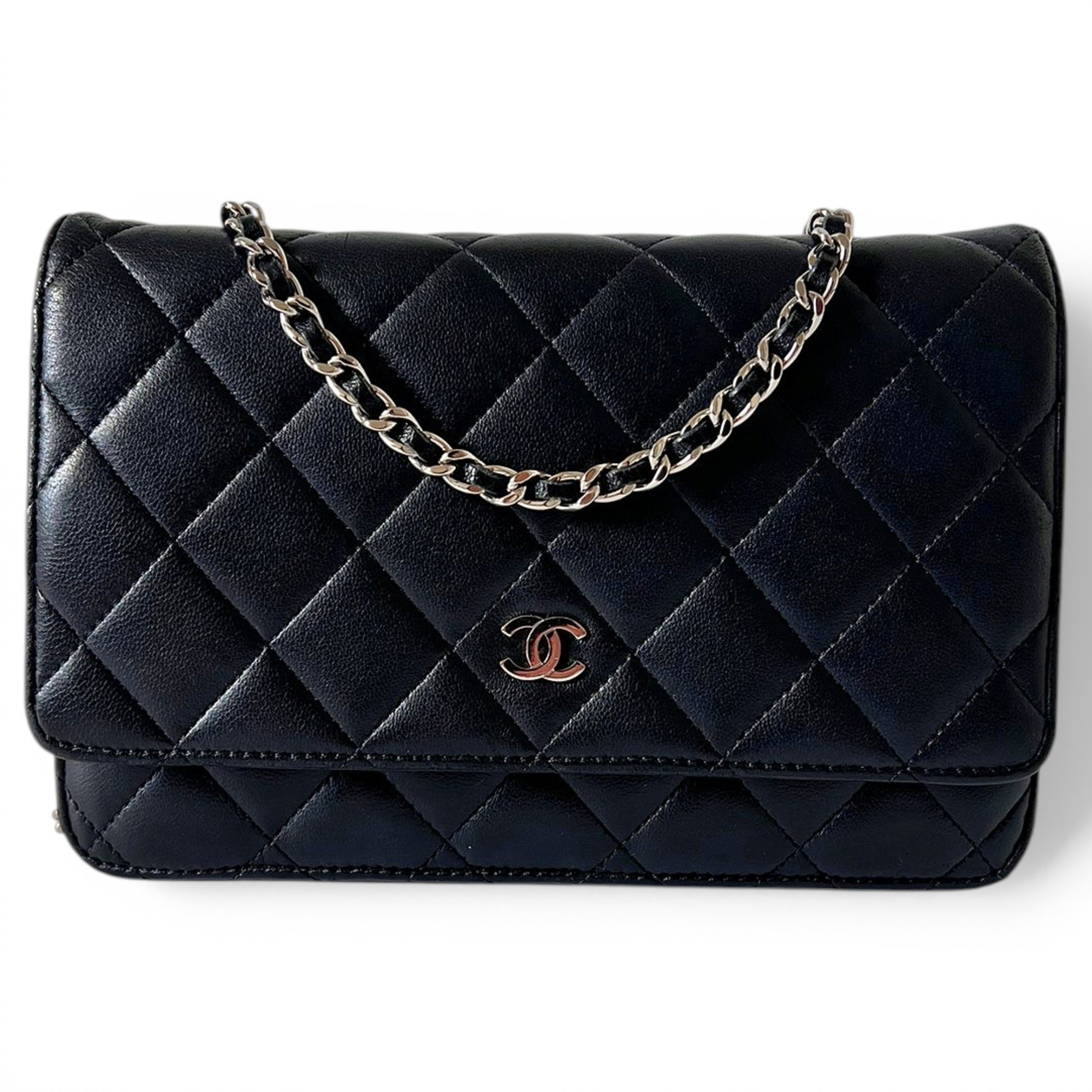 Wallet On Chain Timeless/Classique leather crossbody bag