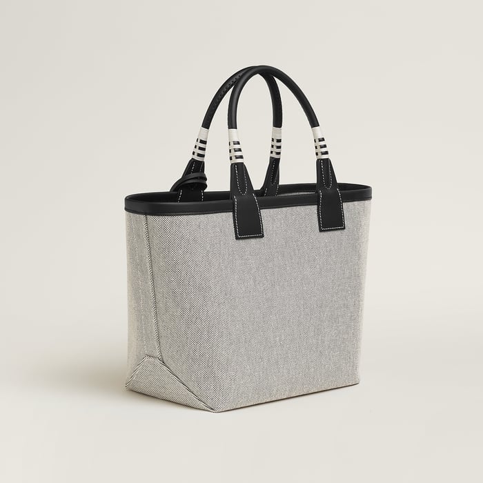 Steeple 25 Bag