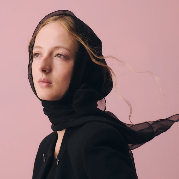 Noir Multicharms Embroidered Scarf 100