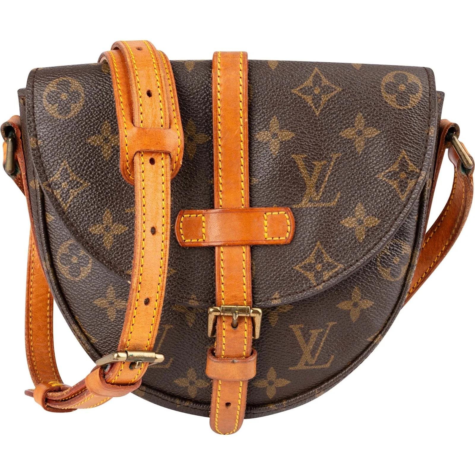 Chantilly leather crossbody bag