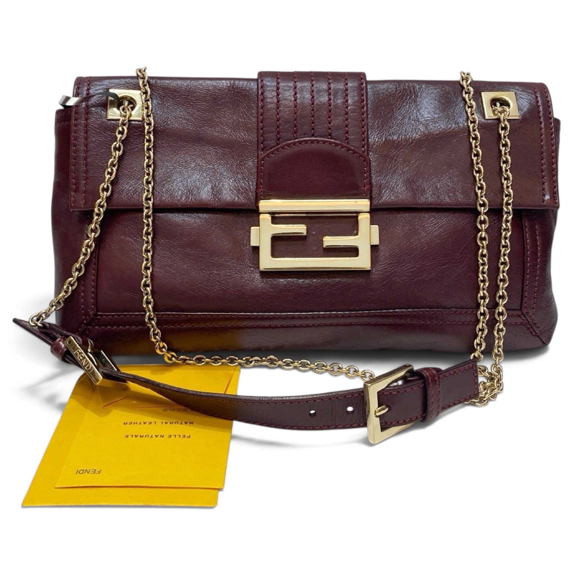 Baguette Chain leather handbag