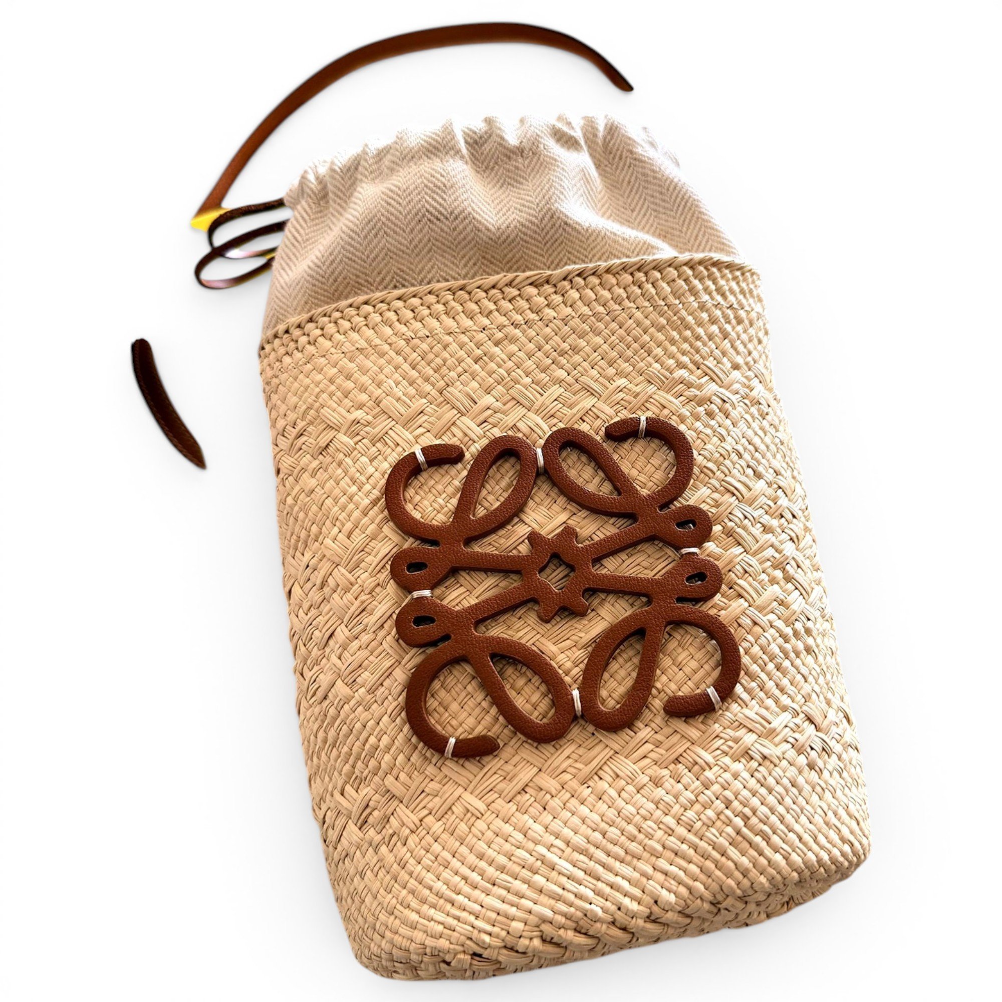 Anagram Basket handbag