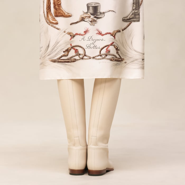 Beige Parchemin "A Propos De Bottes" Buttoned Skirt