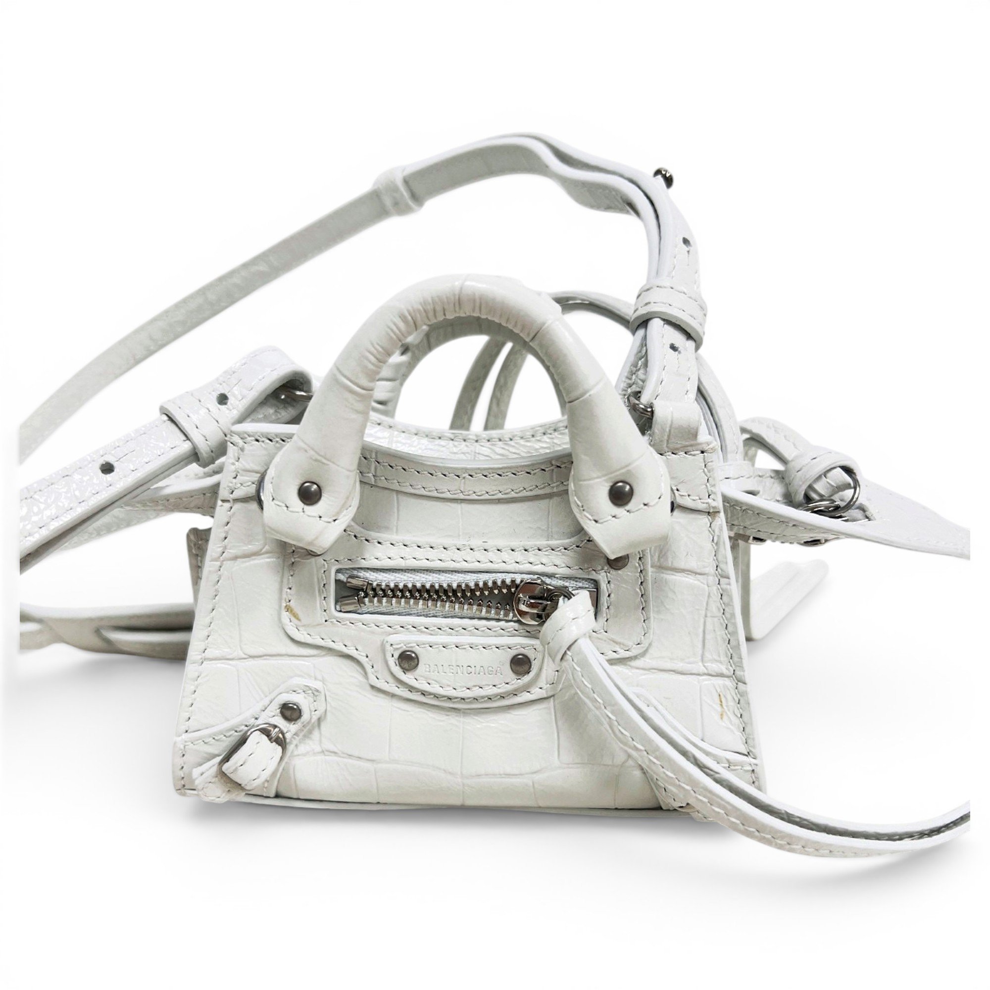 City leather tote