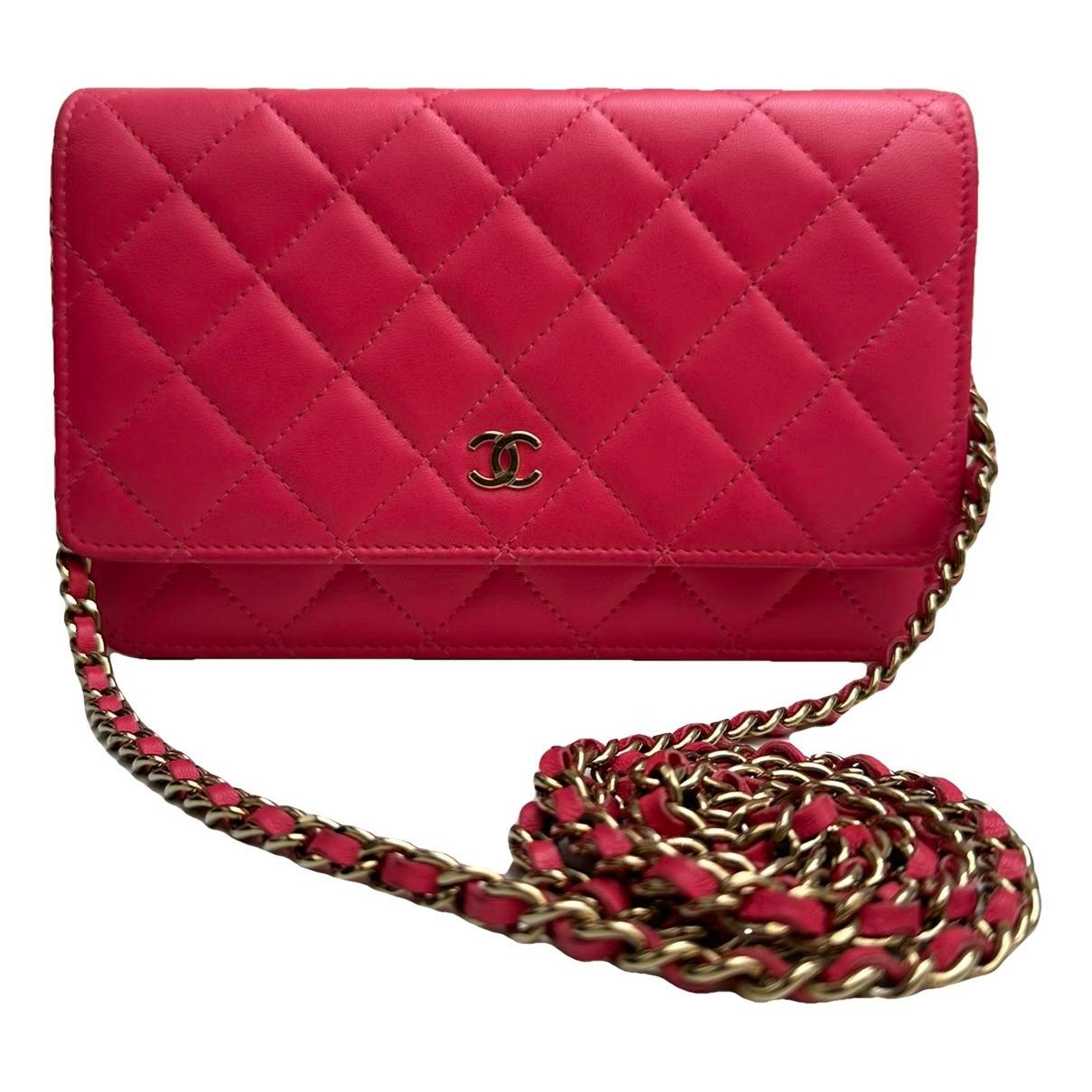 Wallet On Chain Timeless/Classique leather crossbody bag
