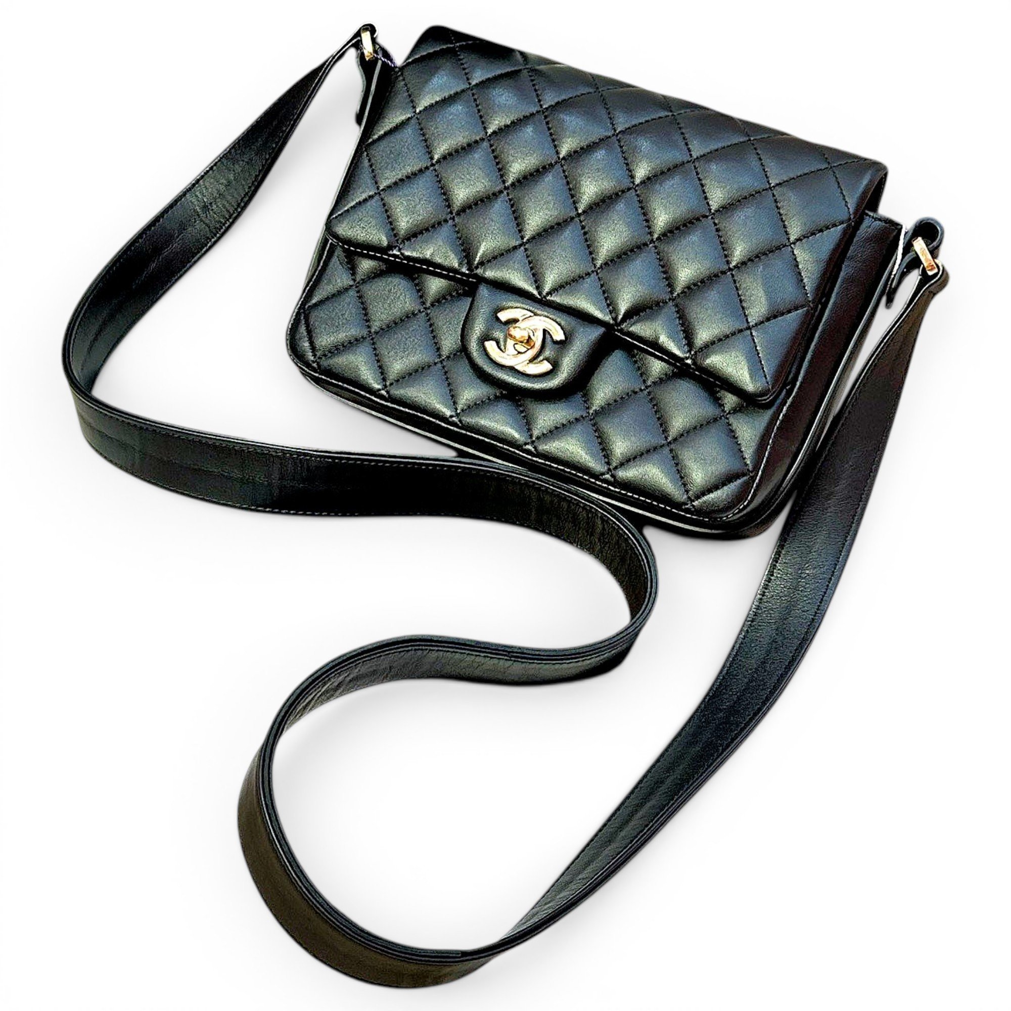 Timeless/Classique leather crossbody bag