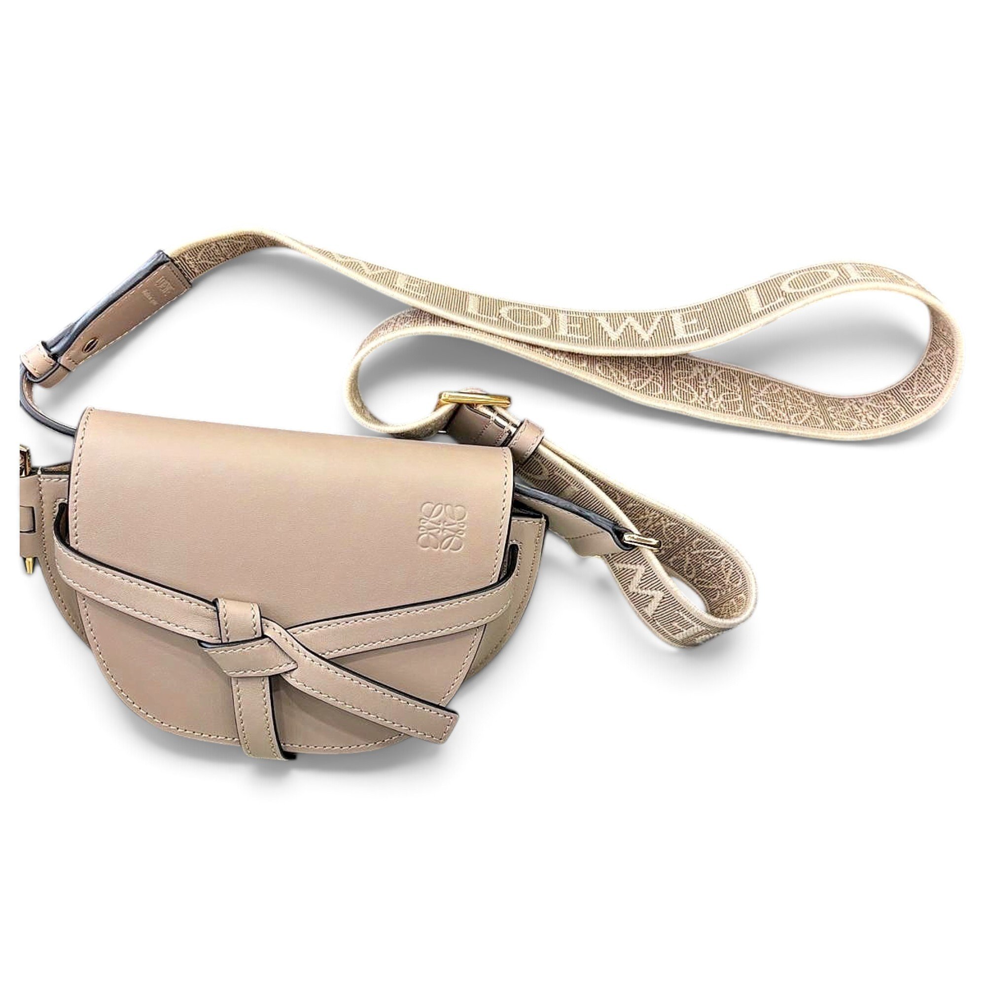 Gate leather handbag