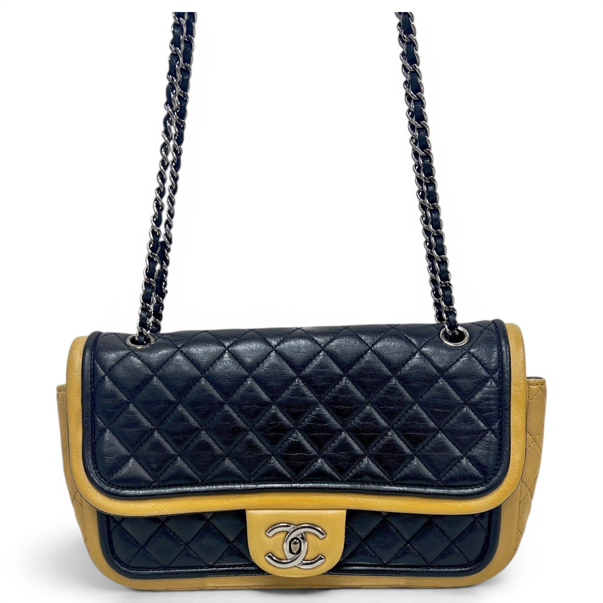 Timeless/Classique leather crossbody bag