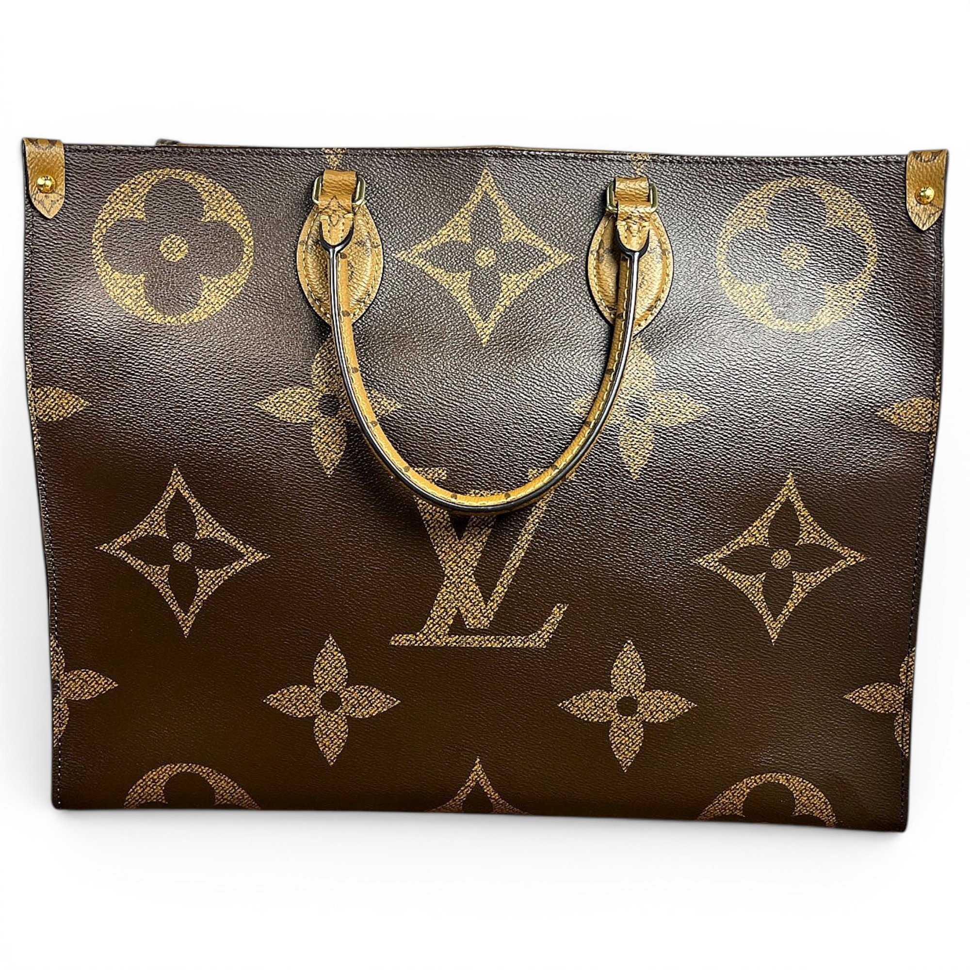 Onthego leather handbag