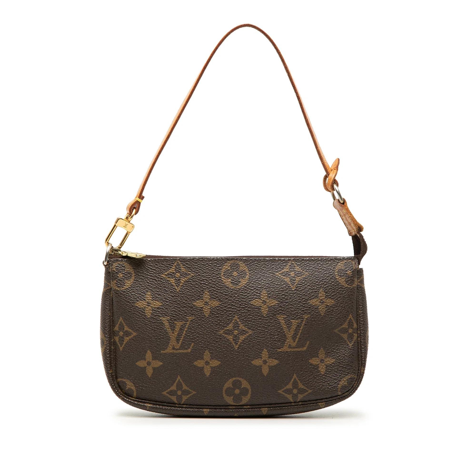 Pochette Accessoire leather handbag