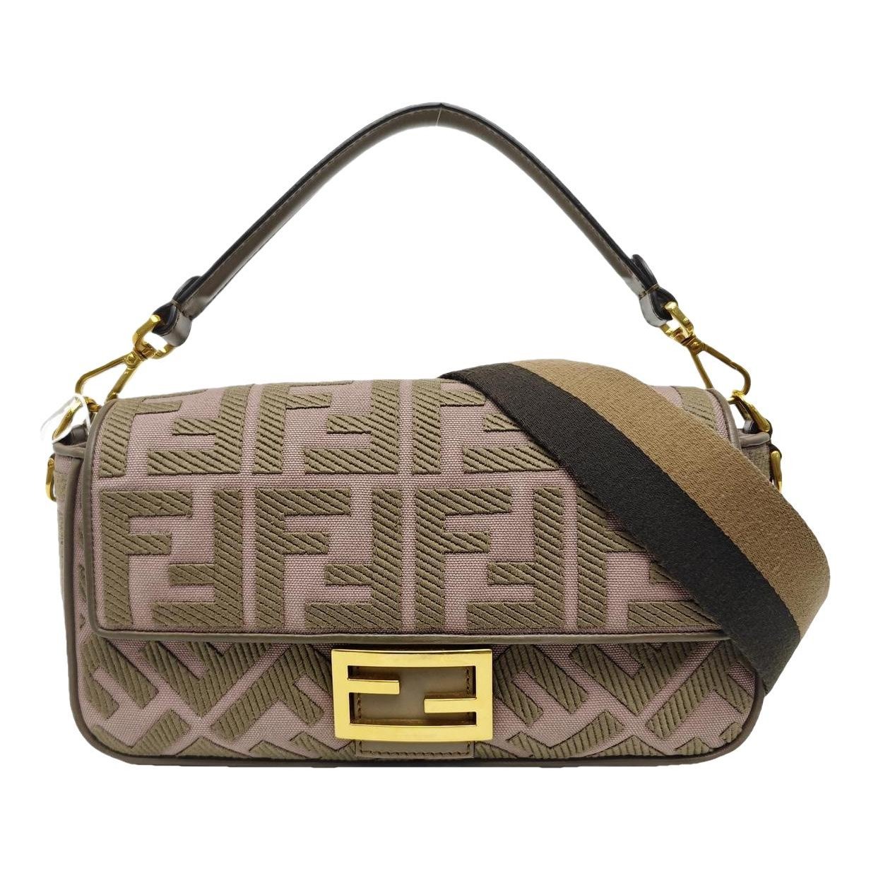 Baguette cloth handbag