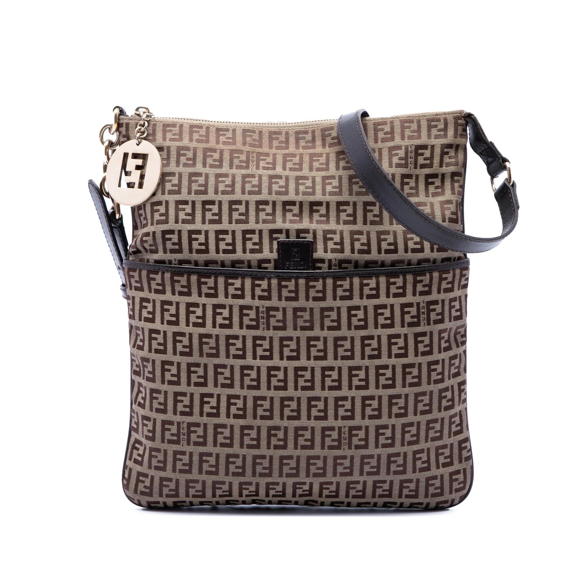 Pocket leather handbag