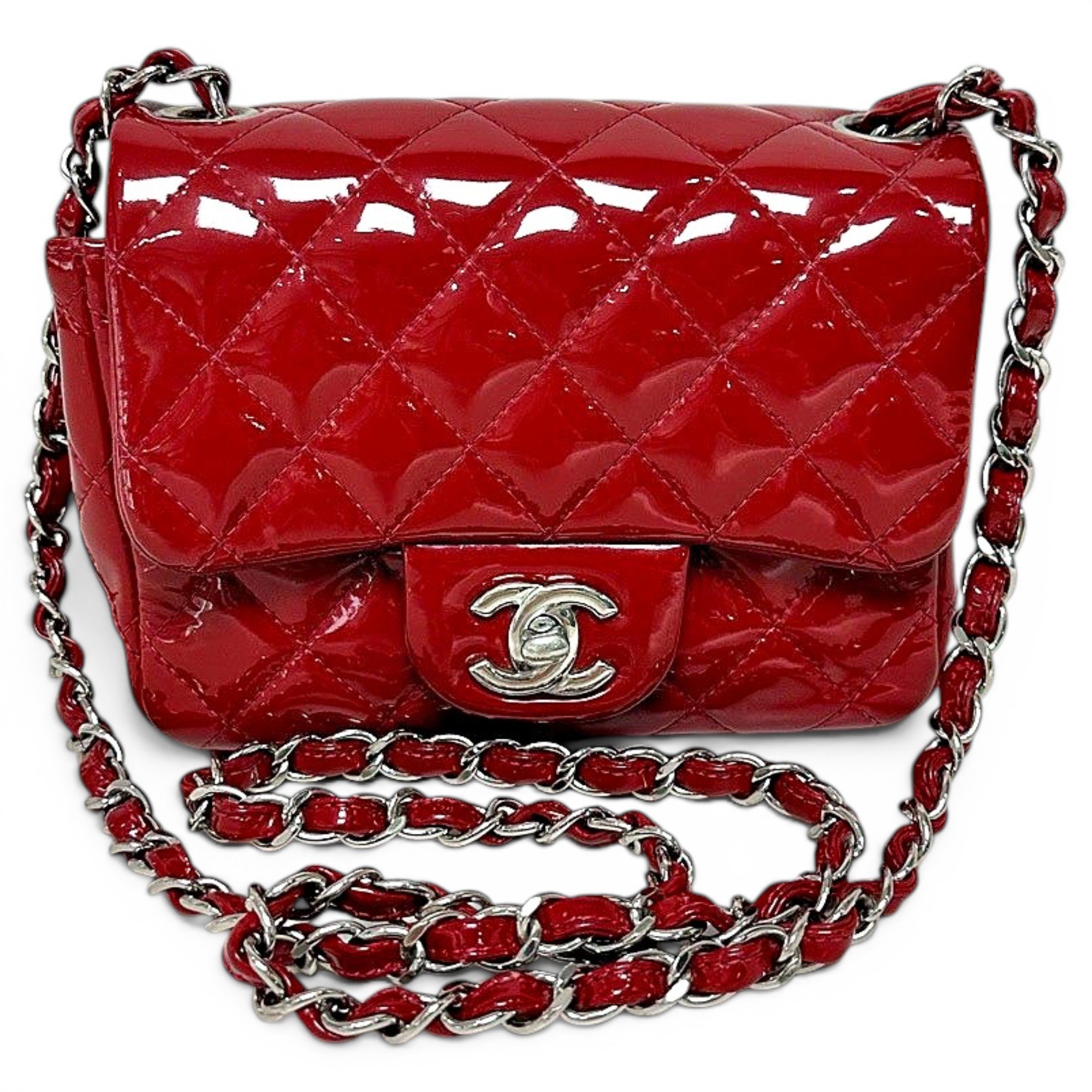 Timeless/Classique patent leather handbag
