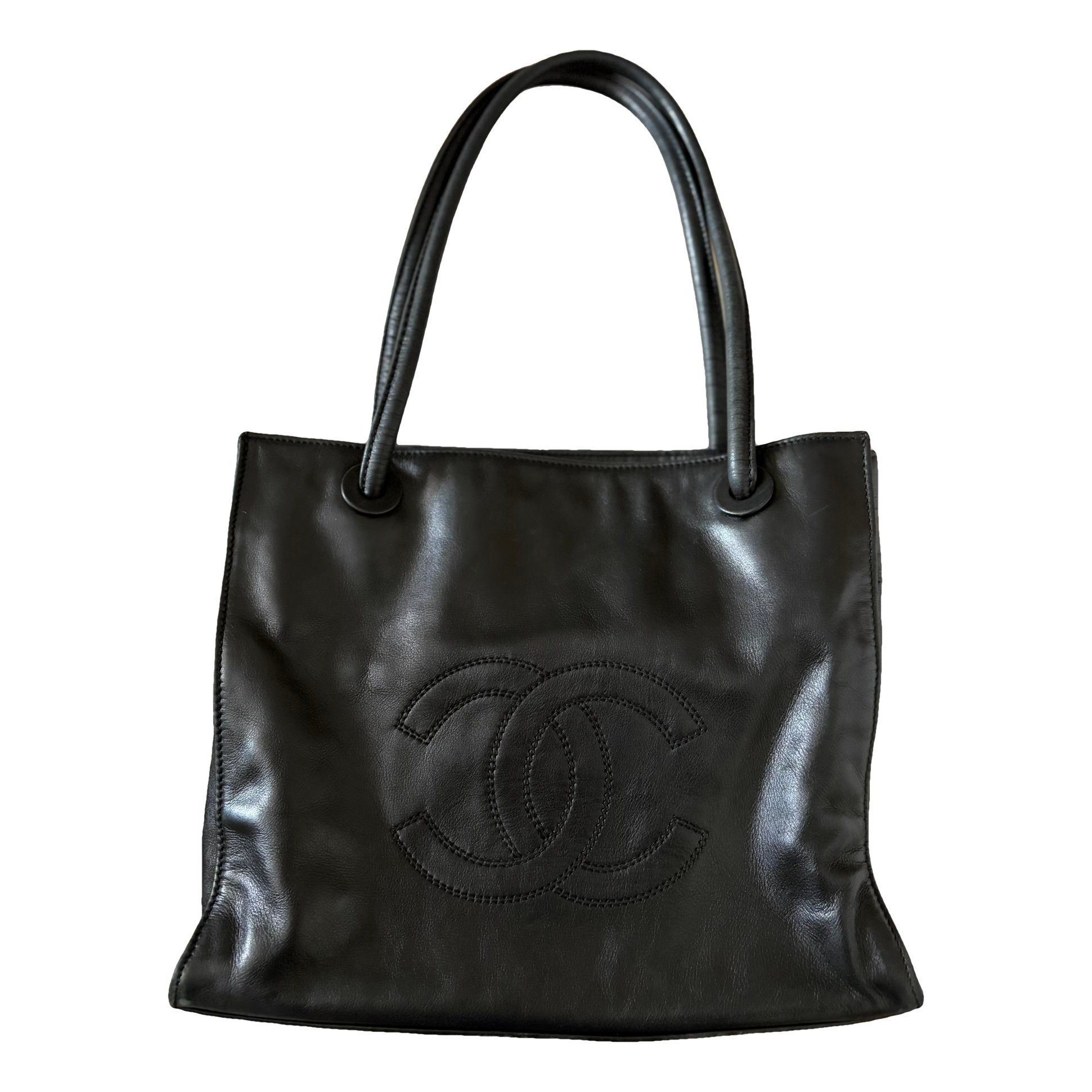 Leather tote