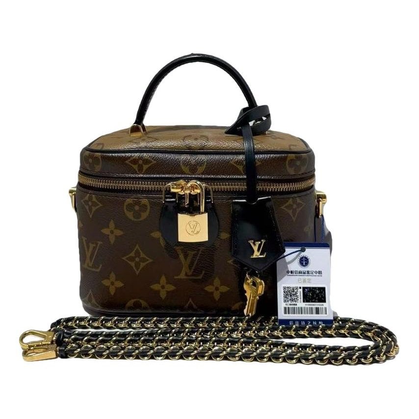 Vanity leather handbag