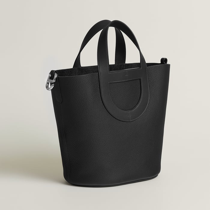 Noir Hermès In-the-loop 23 Bag