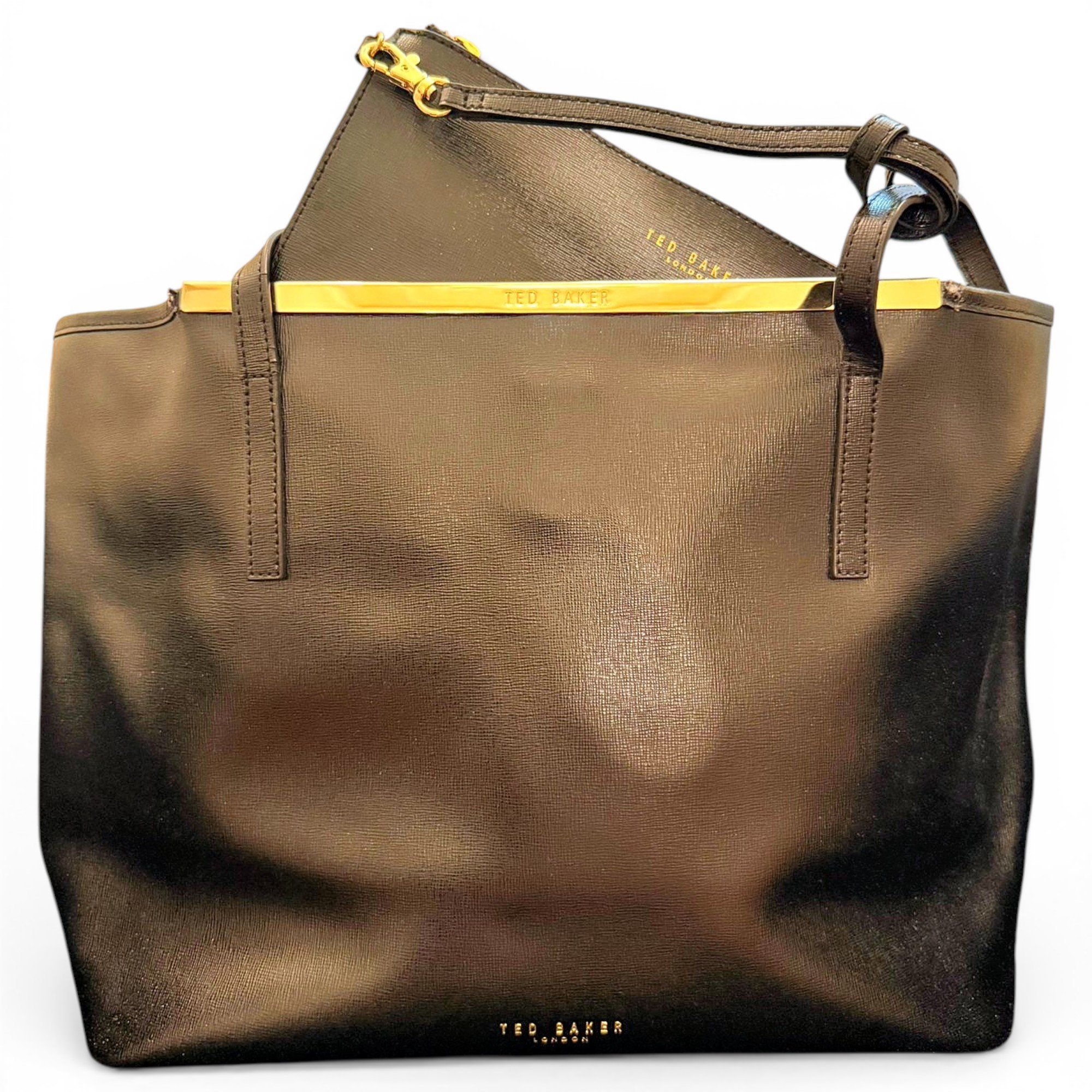 Leather tote