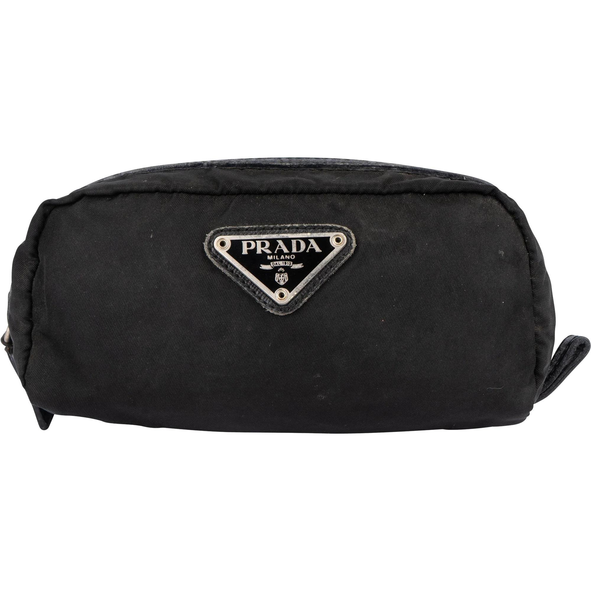 Triangle leather handbag
