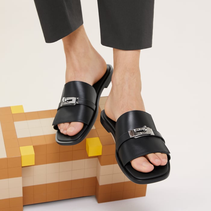 Noir Gabriel Sandal