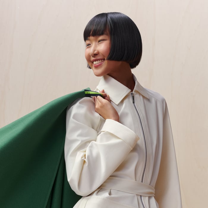 Cold Colors Single-sleeved Reversible Cape