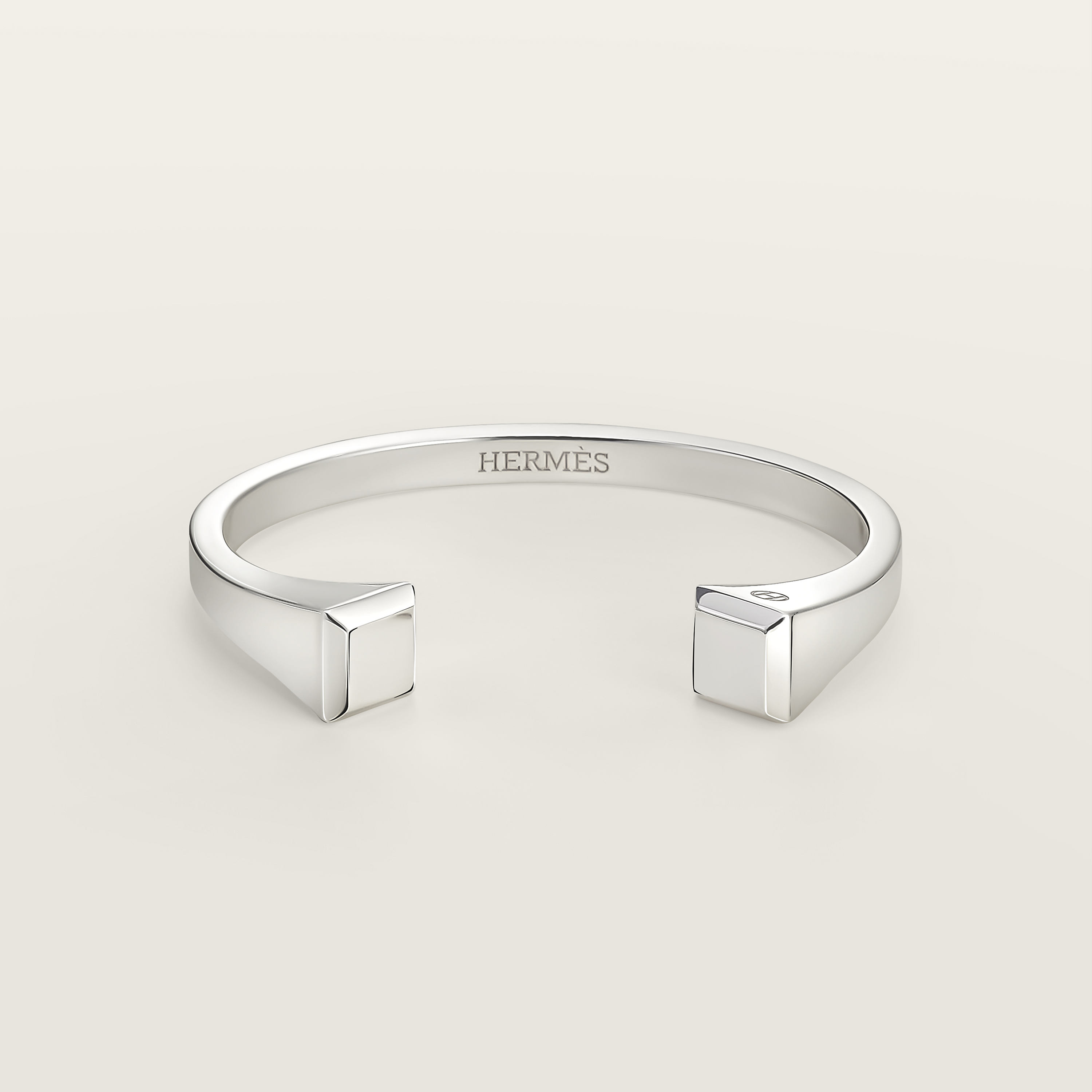 Clou de forge bracelet