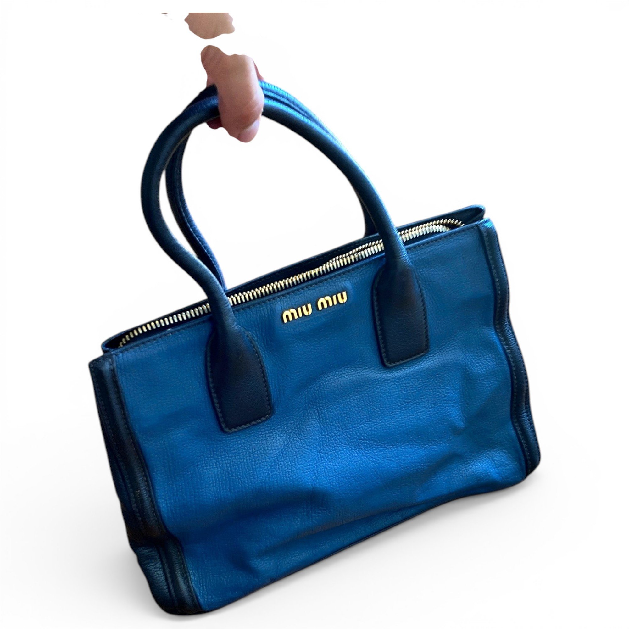 Aventure leather handbag