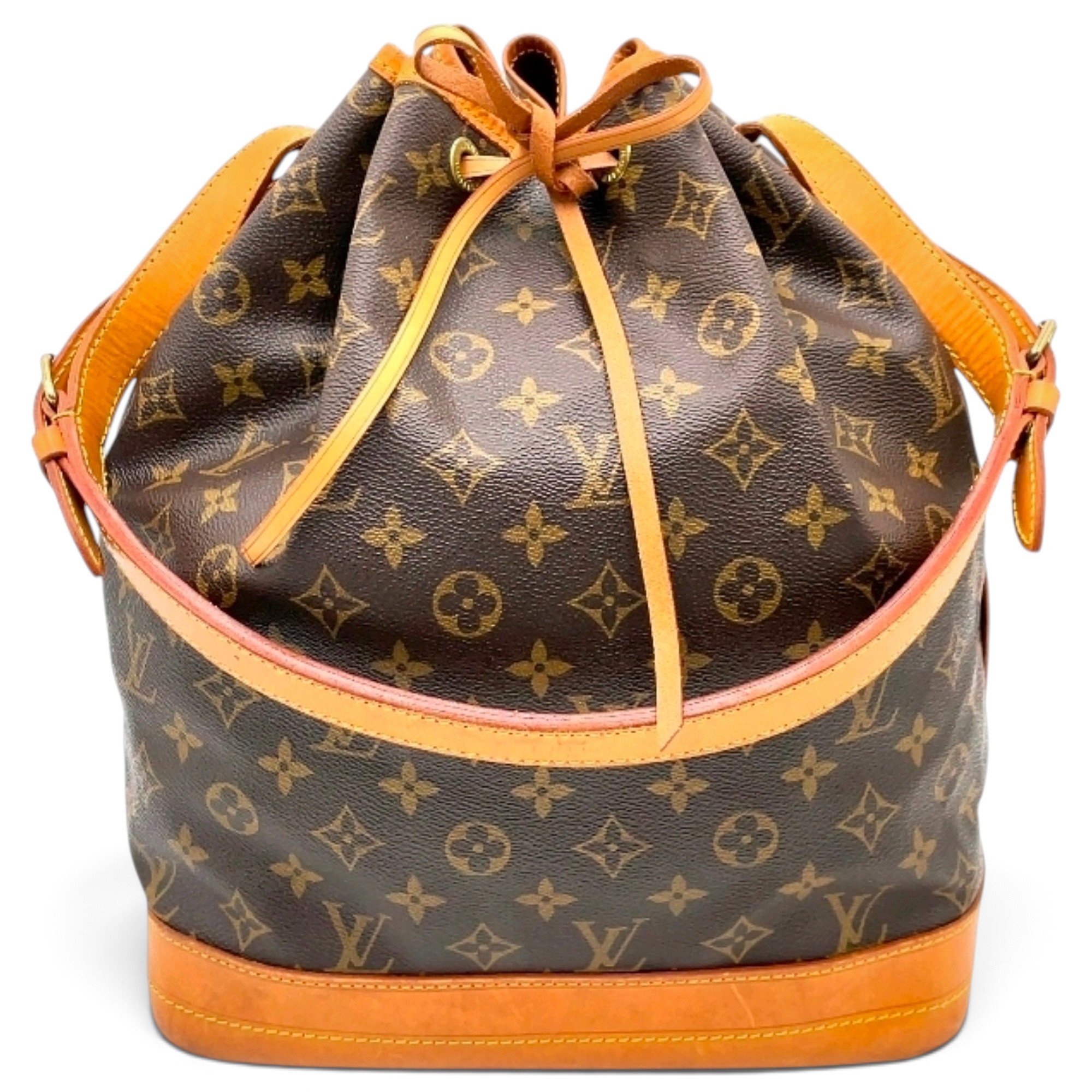 Noé leather handbag