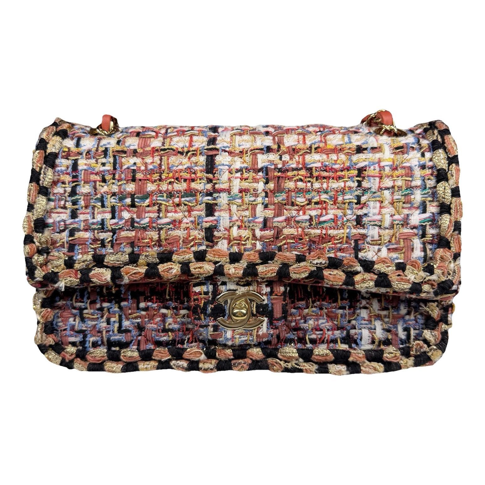 Timeless/Classique tweed crossbody bag