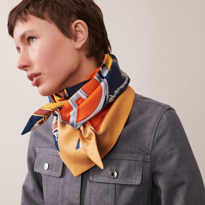 l'Instruction Du Roy Bayadere Souatine Triangle Scarf
