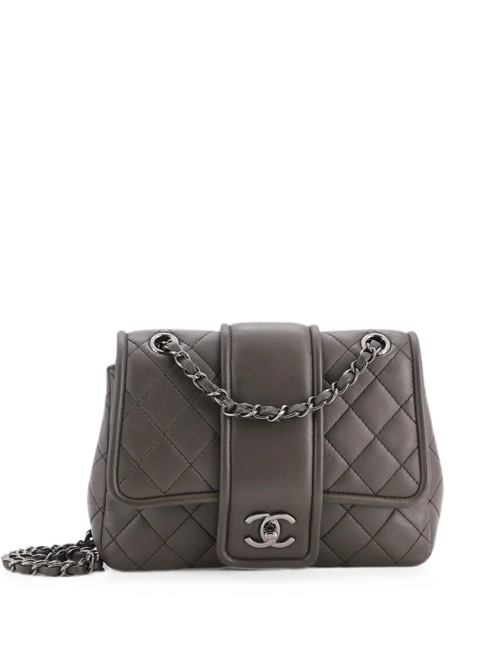 Elementary Chic Flap Bag Quilted Lambskin Medium crossbody bag